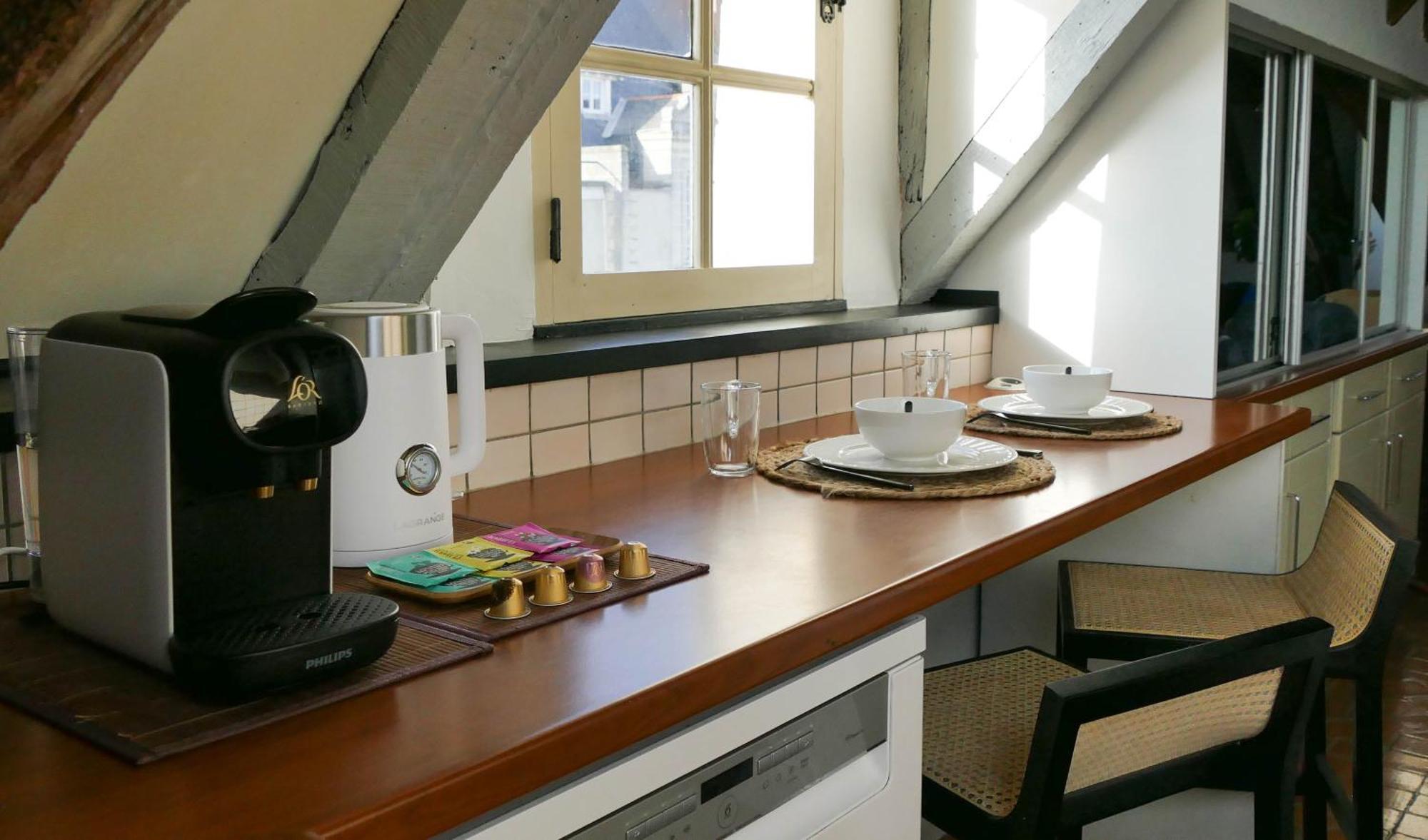 Suite Toussaint - Calme & Authentique Angers Exterior photo