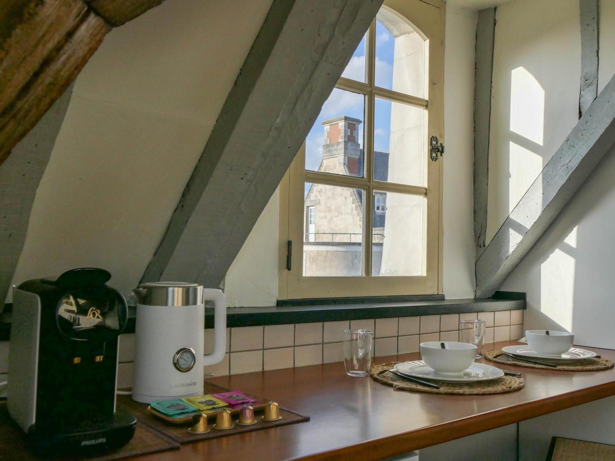Suite Toussaint - Calme & Authentique Angers Exterior photo